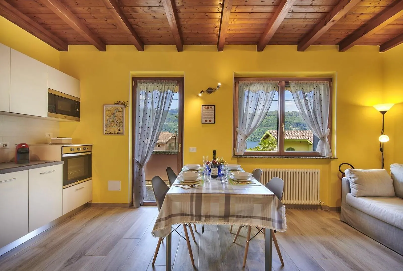 Casa Della Musica Apartment Lake View And Garden Mandello del Lario 0*,  Italien