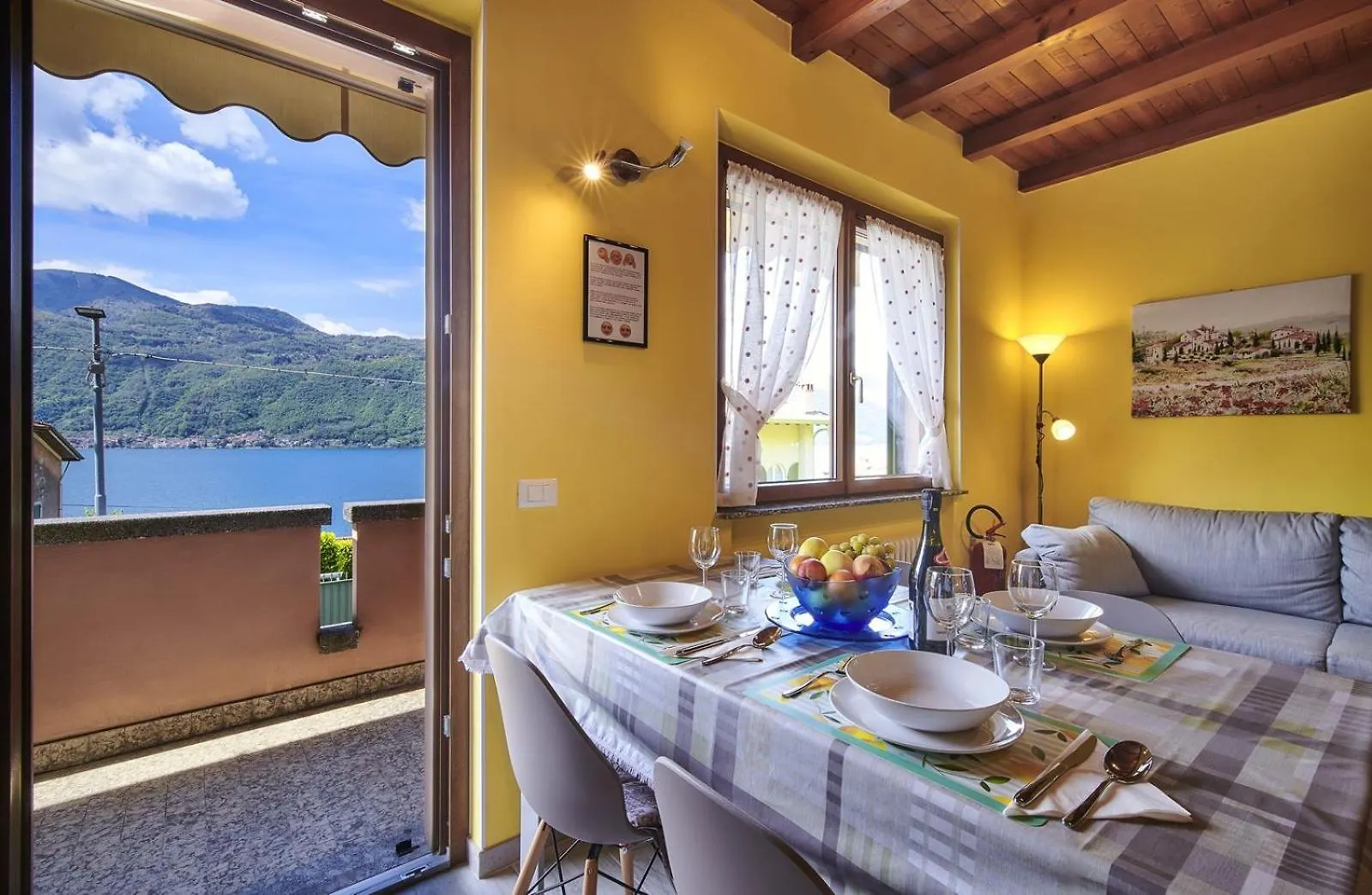 Feriehus Casa Della Musica Apartment Lake View And Garden Mandello del Lario