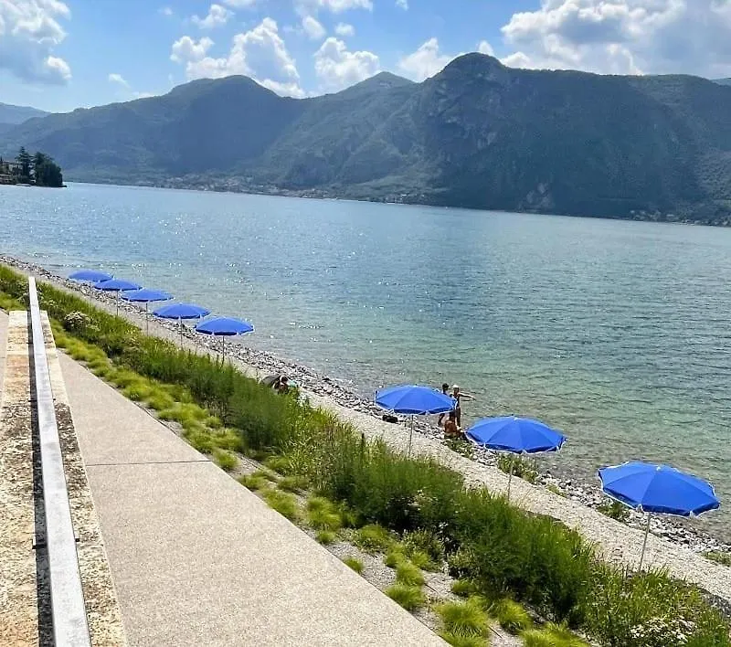 Holiday home Casa Della Musica Apartment Lake View And Garden Mandello del Lario Italy