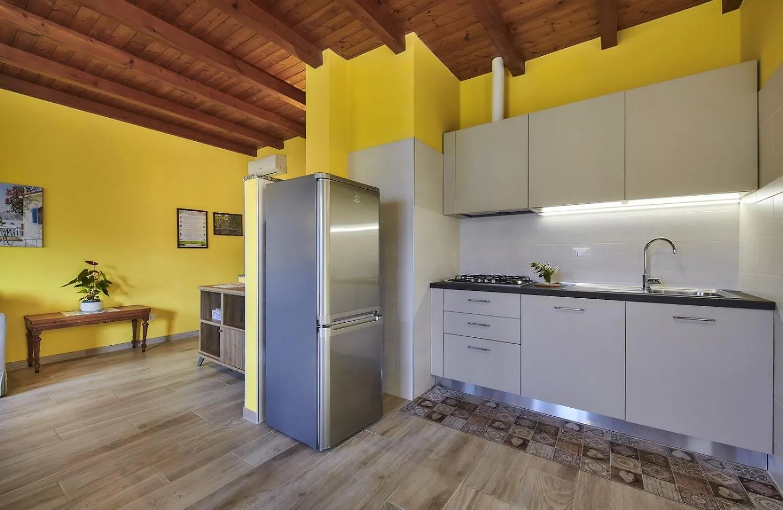 Casa Della Musica Apartment Lake View And Garden Mandello del Lario Holiday home
